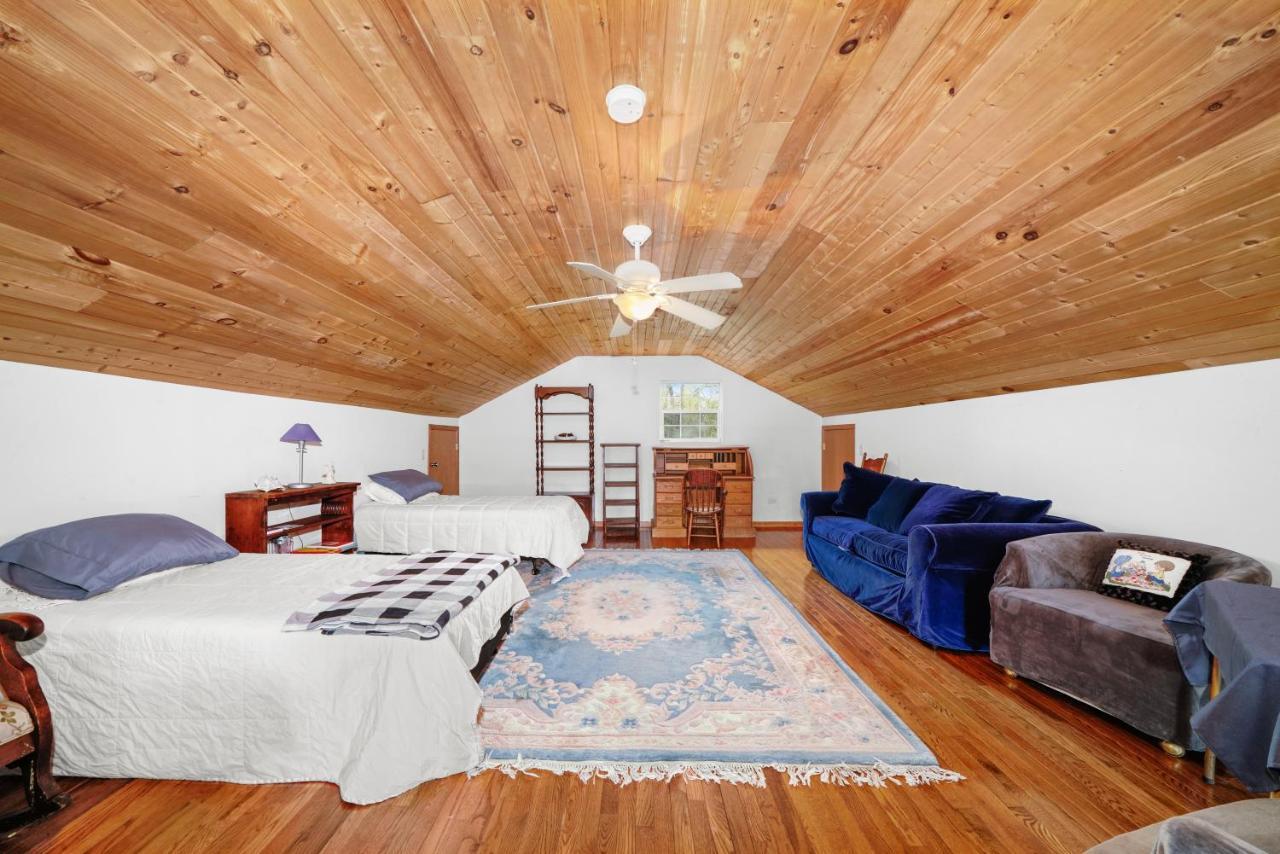 Beautiful Home In Beach Park Il Экстерьер фото
